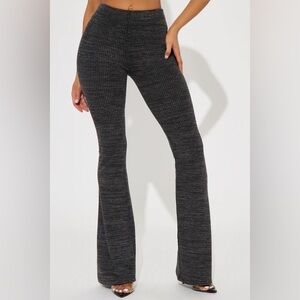 🧵NWT Knit Flared Pants Sz XL🧵